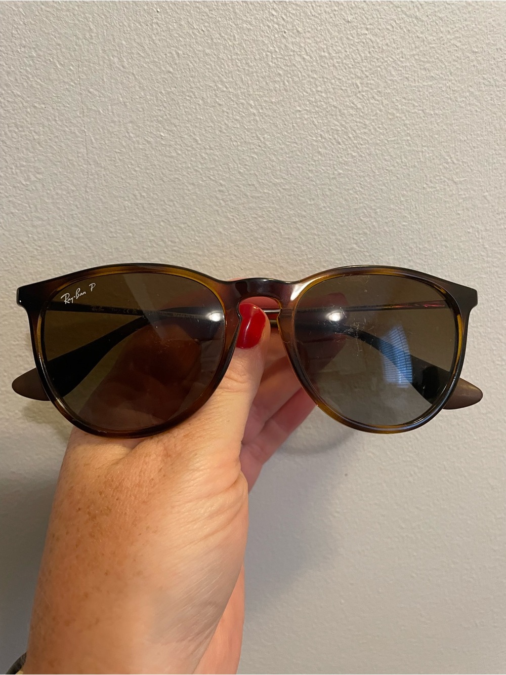 Ray-Ban Tortoiseshell Sunglasses with Brown Lenses